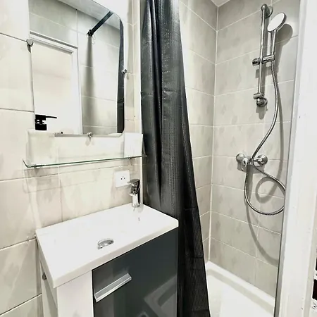 Appartement Cosy-2min Des Plages-centre Juan Les Pins Antibes